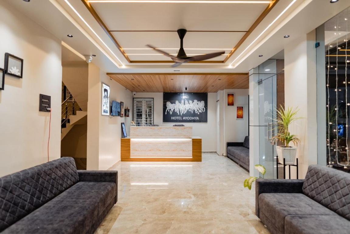 Hotel Ayodhya Virpur Buitenkant foto